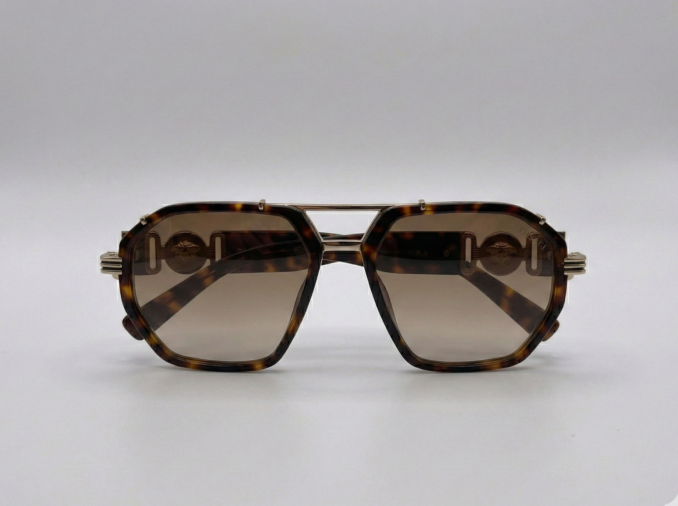 Versace - Tortoise Shell Navigators with Medusa Accent M - 1013