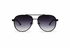 Gucci - Classic Black Sunglasses M - 1002