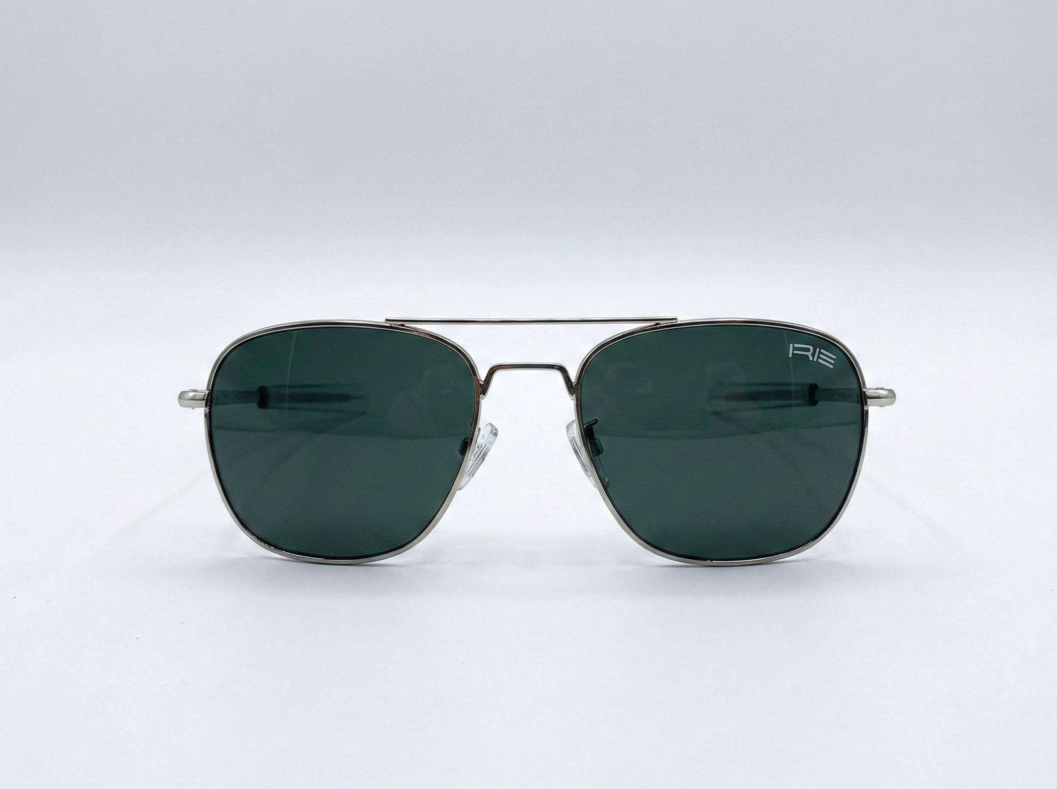 RE - Classic Silver Metal Aviators Sunglasses M - 1027